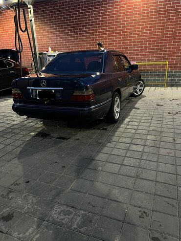 авто в рассрочку электромобиль: Mercedes-Benz W124: 1994 г., 2.2 л, Автоматтык, Бензин, Седан