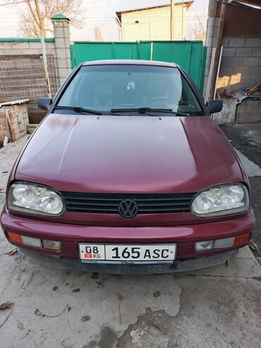 Volkswagen: Volkswagen Golf: 1996 г., 1.8 л, Механика, Бензин, Хэтчбэк