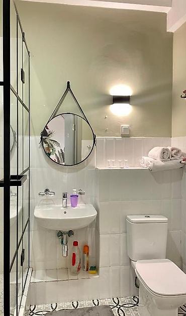 Посуточная аренда квартир: 1 комната, Душевая кабина, Постельное белье, Кондиционер — 2