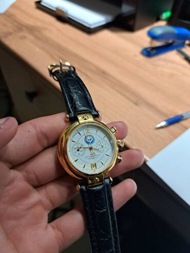 часы fossil оригинал: Часы президента Республики Кыргызстан. Надо менять батарею