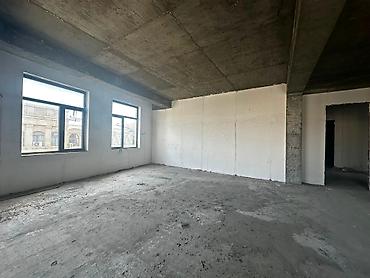 bineqedide ev satilir: 4 otaqlı, Yeni tikili, 125 kv. m — 9