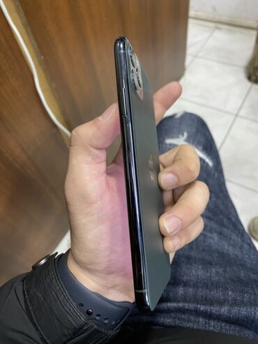 Apple iPhone: IPhone 11 Pro, Space Gray, Face ID — 2