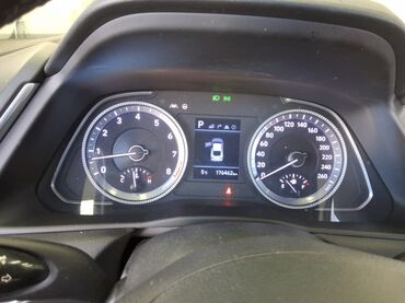 Hyundai: Hyundai Sonata: 2019 г., 2 л, Автомат, Газ, Седан — 12