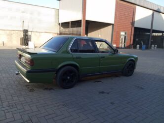 моющий пылесос для химчистки салона автомобиля бу: BMW 3 series: 1994 г., 2.5 л, Механика, Бензин, Седан