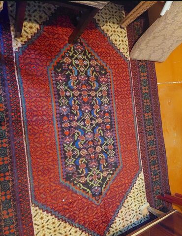 maral sekli cekmek: Xalça İran, Kredit yoxdur