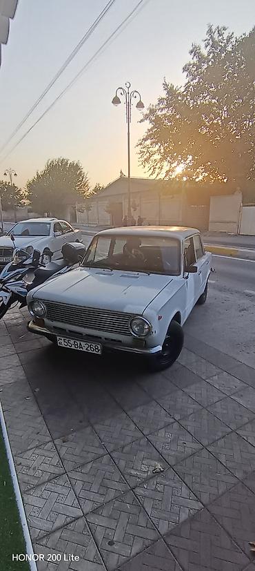 VAZ (LADA): VAZ 2101 “Jiquli” sedan - Korpus: ağ rəng, 4 qapı, xrom bamperlər — 5