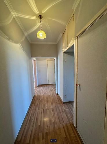 Продажа квартир: 2 комнаты, 52 м², 9 мкр 106 серия, 9 этаж, Требуется ремонт — 1