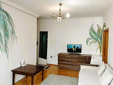 velosiped kirayə: İcarəyə verilir 2 otaqlı köhnə tikili 60 m², 28 May m. 800 AZN/ay 2 — 3
