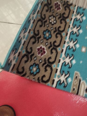 Kovrolin: Məscid üçün Kovrolinlər. Materiala gorə qiymətlər fərqlidir. Çeşidləri — 10