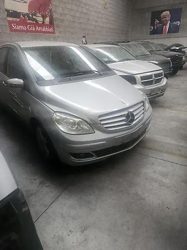 moj auto: DESNI FAR MERCEDES B KLASA | Desni far mercedes b klasa — 1