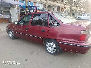 nissan tida 2012: Daewoo Nexia: 1.5 l | 2008 il Sedan — 4