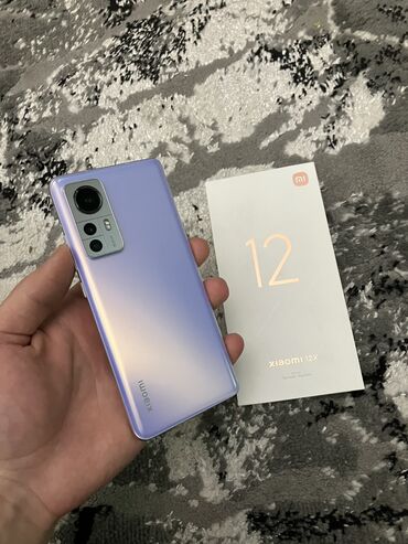 xiaomi mi 8 se: Xiaomi, 12, Б/у, 256 ГБ, цвет - Фиолетовый, 2 SIM