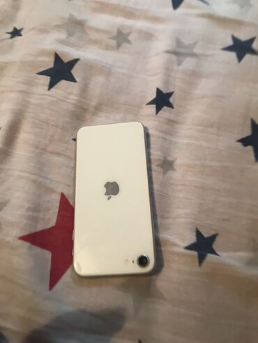 охладитель телефона: IPhone SE 2020, Колдонулган, 128 ГБ, White Titanium, Каптама, 100 %