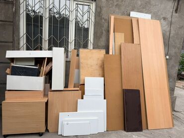 обмен на мебель: Продаются 2 шкафчика в отличном состоянии, в сборном виде не было