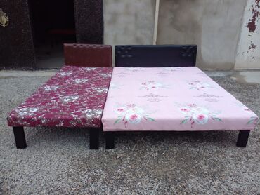 Çarpayılar: Kravat Təzə hazırları var Çatdırılma münasib qiymətə Bir nəfərlik — 10