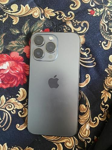 пл: IPhone 13 Pro, Б/у, 128 ГБ, Графит, Чехол, 77 % — 1