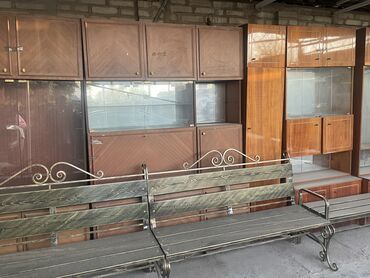 аламидин мебел: Продаю мебель только шкафы
По отдельности 2 стенки по 5000 сом