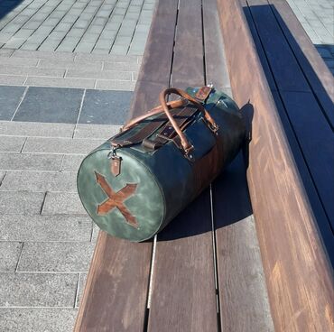 İdman çantaları: İdman çantası Təbii dəridən tamamilə əl işi olan idman çantası — 19