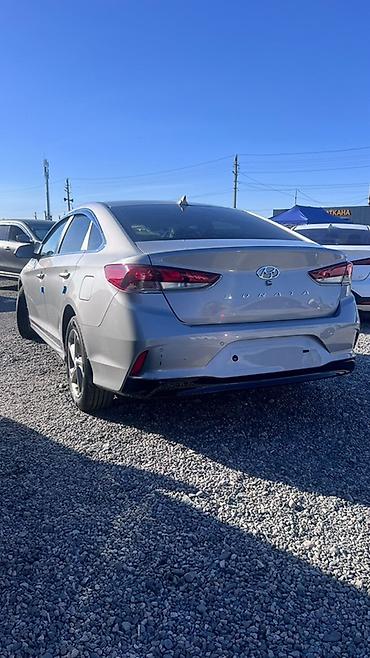 обмен на купе: Hyundai Sonata: 2022 г., 2 л, Автомат, Бензин, Седан — 4