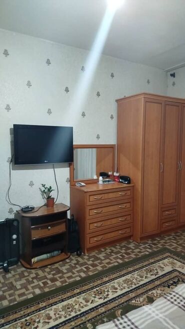 купить дом иссык куль: 1 бөлмө, 34 кв. м, 105-серия, 4 кабат, Эски ремонт