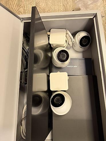 Видеонаблюдение: Комплект видеонаблюдения в металлическом шкафу Состав: - 4 купольные — 2