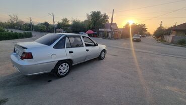 Daewoo Nexia: 2010 г., 1.5 л, Бензин, Седан