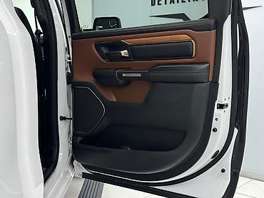 Dodge: Dodge Ram 1500: 2021 г., 5.7 л, Автомат, Бензин, Пикап — 17