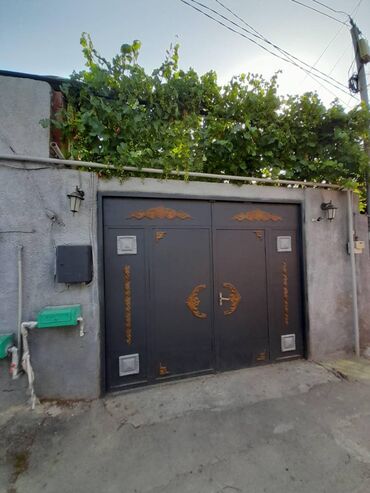 Uzunmüddətli kirayə mənzillər: 4 otaqlı, 80 kv. m, Orta təmir