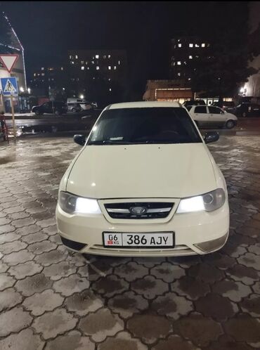 авария болгон: Daewoo Nexia: 2008 г., 1.6 л, Механика, Бензин, Седан