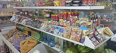 хлебная полка: Полка для продуктового магазина ширинаи длина 3м — 1