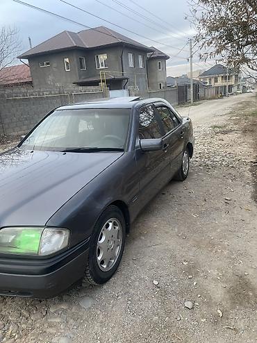 Mercedes-Benz: Mercedes-Benz C-Class: 1994 г., 2 л, Бензин — 4