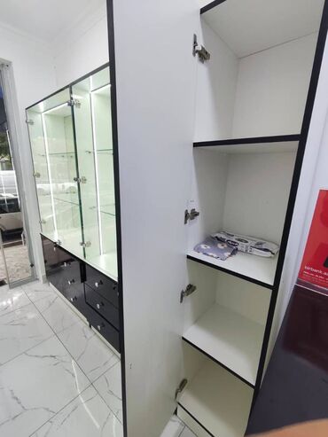 Aksesuarlar üçün vitrinlər: Saat üçün, İşlənmiş — 4