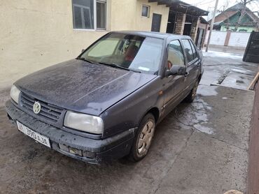 авто кондицонер: Volkswagen Vento: 1993 г., 1.8 л, Механика, Бензин, Седан