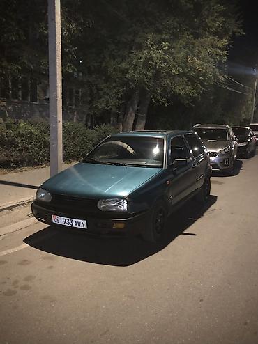 golf 1 1987: Volkswagen Golf: 1992 г., 1.8 л, Механика, Хэтчбэк — 2