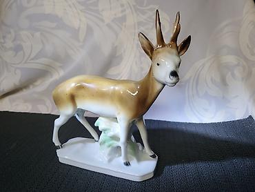 Figure: Figura jelena 1935 do 1949god. Carl Scheidig ( Grafenthal ) — 1