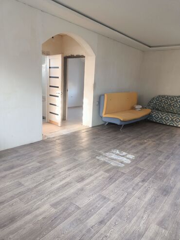 здаю дом без хозяина: 38 м², 3 комнаты, Парковка, Забор, огорожен