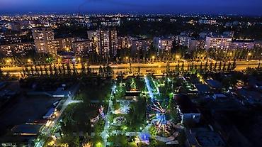 market: 3 комнаты, 68 м², Асанбай мкр 106 серия, 8 этаж, Старый ремонт — 1