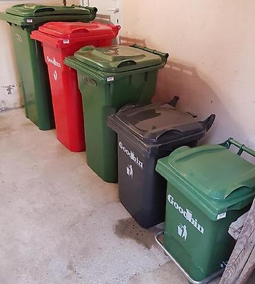 Tullantı qabları: Zibil qabkari satilir Her biri yenidir 50 lt 35 azn. 60 lt 45 azn, 100 — 4