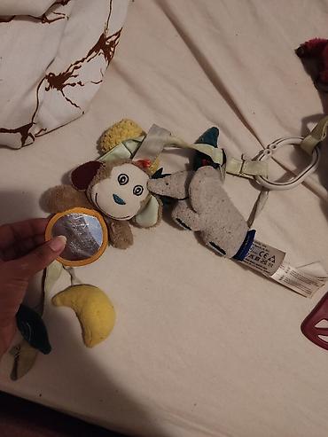 putni jastuk za decu: Viseća igračka za bebu – set sa plišanim likovima i zvečkama - Mekani — 3