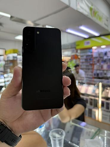 ipad cellular: Samsung Galaxy S22 (SM‑S901N), цвет: черный Ключевые характеристики — 1