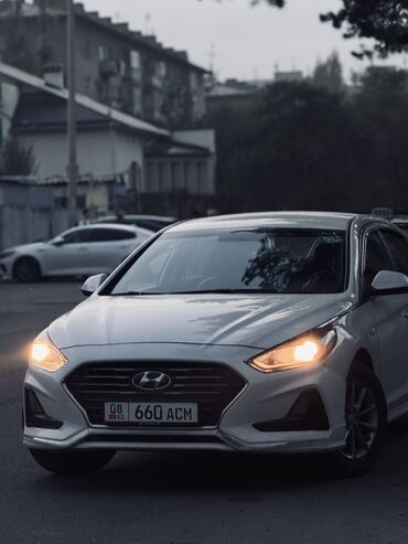 hyunda: Hyundai Sonata: 2018 г., 2 л, Автомат, Газ, Седан