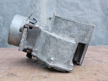 Датчики, сенсоры, предохранители: Расходомер Mazda 1989 г., Б/у, Оригинал, Германия — 6