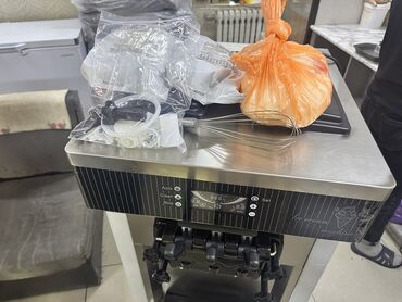 апарат для бизнеса: Мороженое аппарат сатылат. Новый колдонула элек Смес, запас запчасти