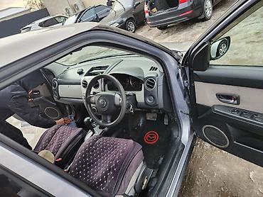 Mazda: Mazda Verisa: 2005 г., 1.5 л, Автомат, Бензин, Хэтчбэк — 11