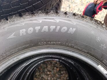 купить шины в бишкеке бу: Зимние шины без шипов, направленного типа (указана стрелка ROTATION)