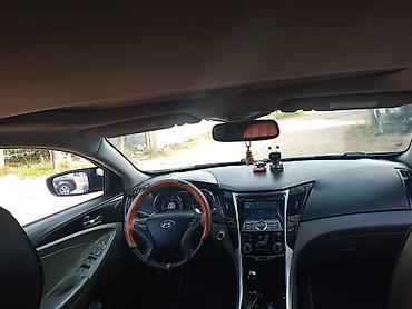 peri: Hyundai Sonata: 2 l | 2012 il Sedan — 8