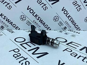 prodajem kosacicu: Senzor pritiska ulja za volkswagen tiguan, touran, golf 7 . - 04e — 1