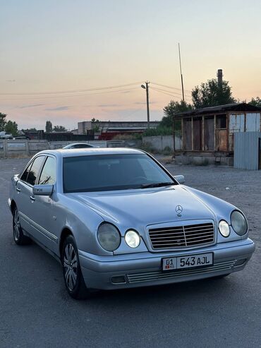 продаю хундай аксент: Mercedes-Benz E 280: 1998 г., 2.8 л, Механика, Бензин, Седан