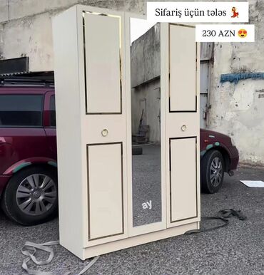 Dolablar: Yeni, 3 qapılı Düz dolab, Şifonyer
