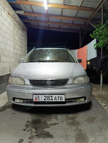 авто кж: Honda Shuttle: 1998 г., Автомат, Бензин, Минивэн — 3